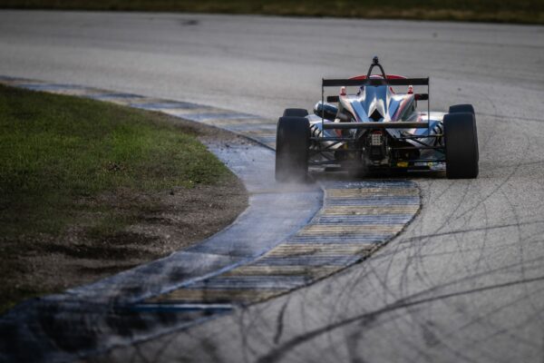 jacob_douglas_motorsport_Race1_Yacademy_2023_josemariodias_06126